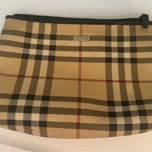 Burberry London Nova Check clutch or make up case- Vintage